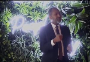 فيديو مسرب لخالد سلك يستجدي التدخل الدولي لضرب السودان: اتهامات بوجود علاقة مع جماعة الإخوان السودانية